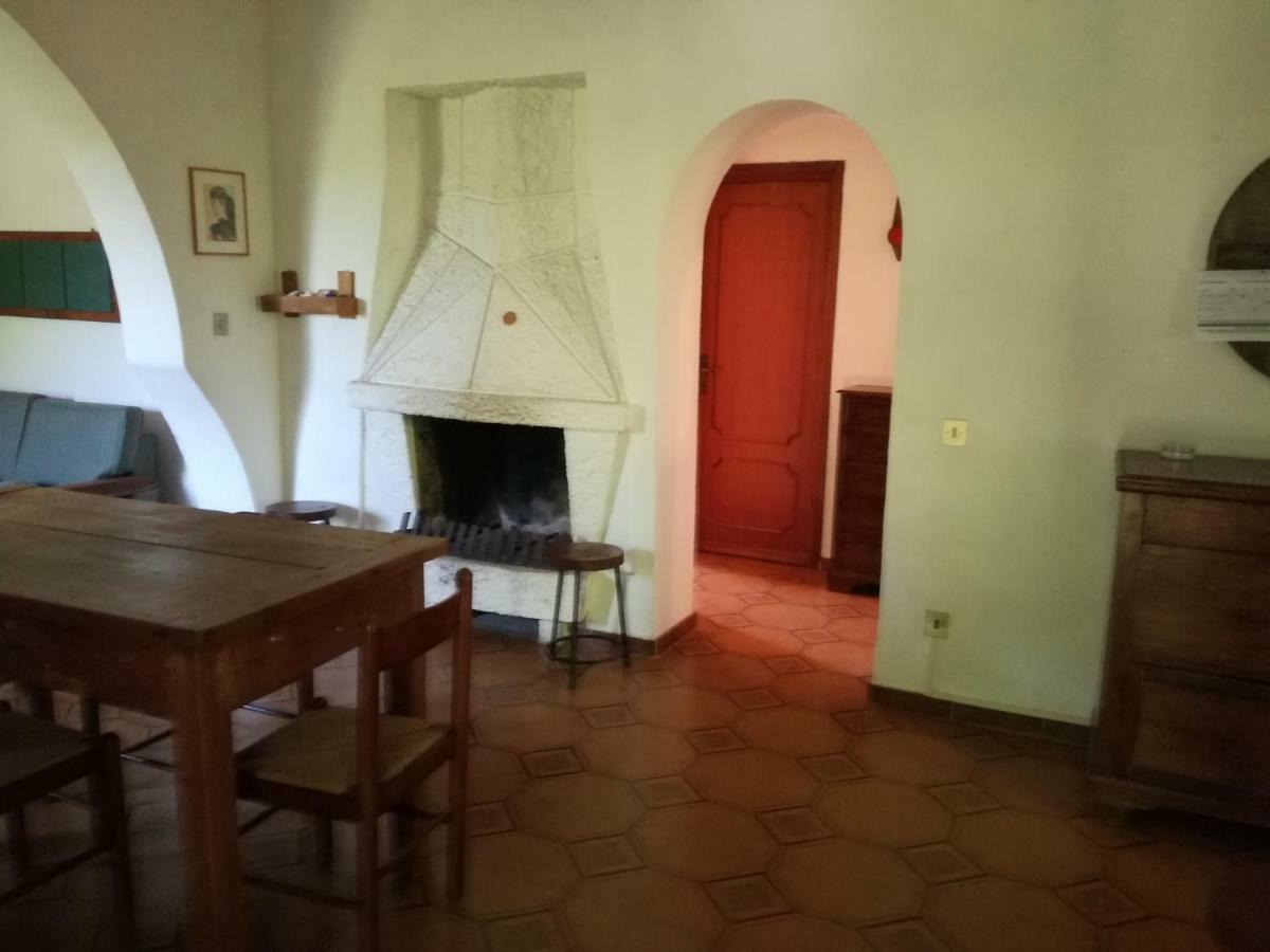 Casa La Calicchia Guest House Norma Bagian luar foto